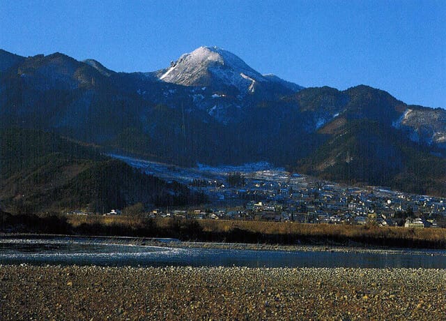 Kamurikiyama